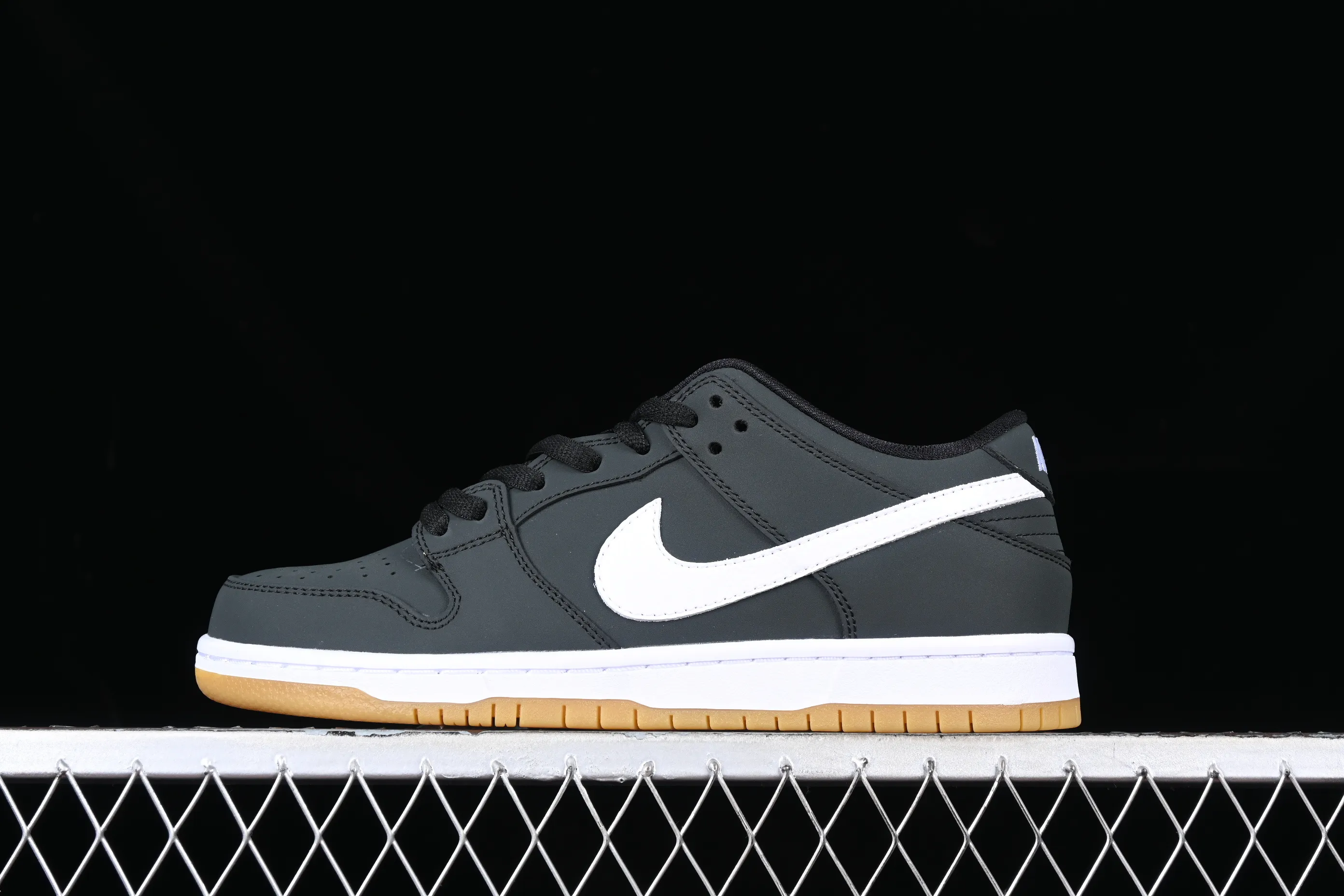All Categories Nk SB Dunk Series Nk SB Dunk Low Low-top sneakers Nk SB Dunk Low Pro ISO Raw rubber black and white Dunk series retro low-top casual sports skateboard shoes CD2563-001